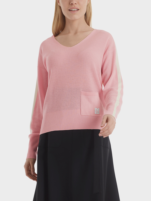 Sweater in bicolour style