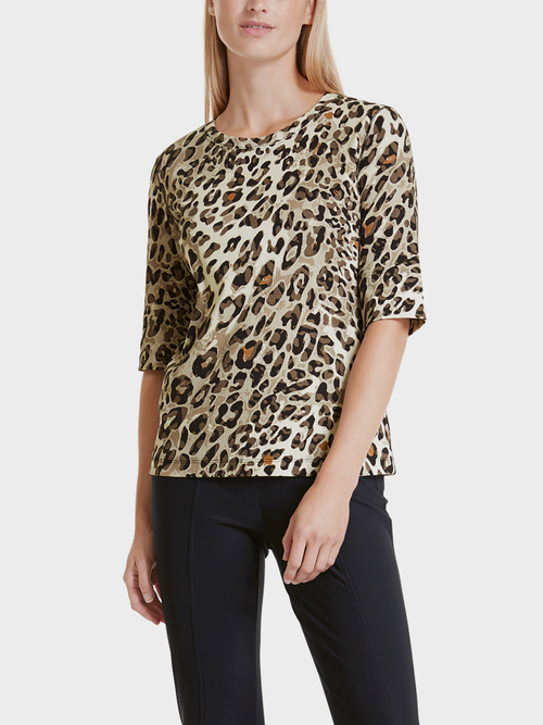 Shirt met Leo patroon