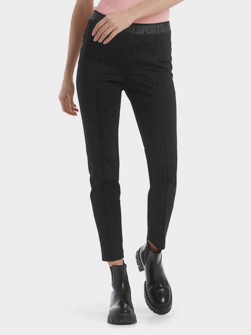 Pantalon in een matte en glanzende look