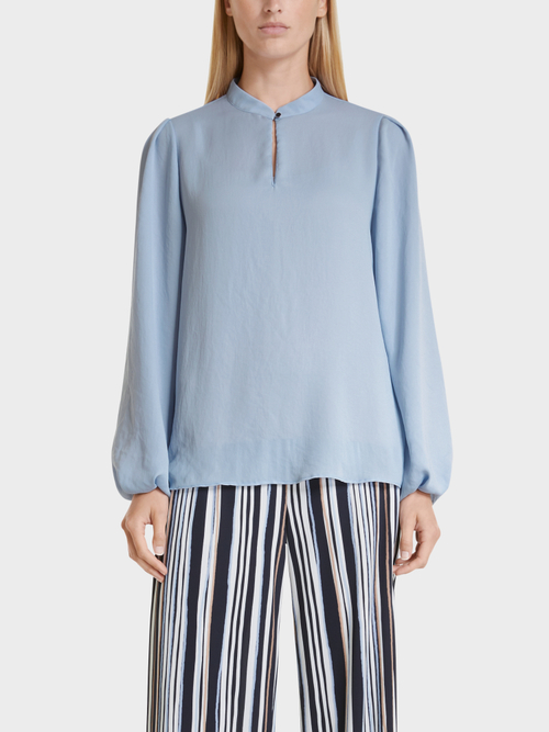Fließendes Blusenshirt