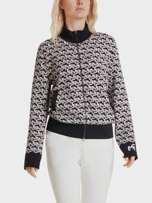 Jacke Knitted in Germany