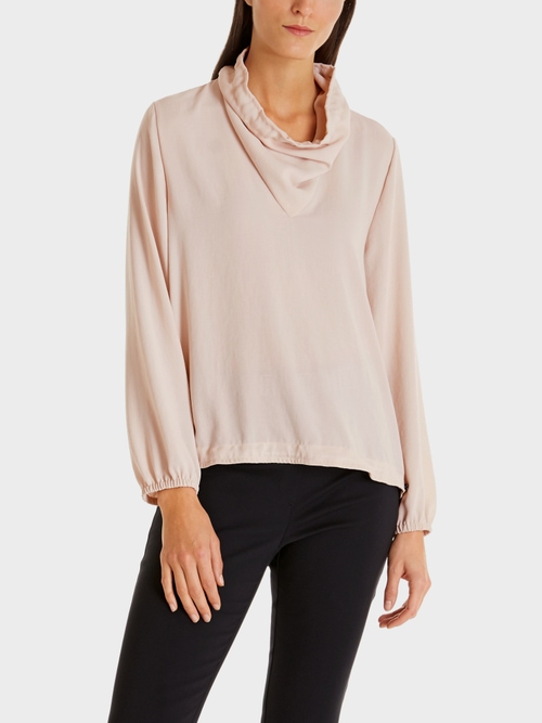 Fließendes Blusenshirt
