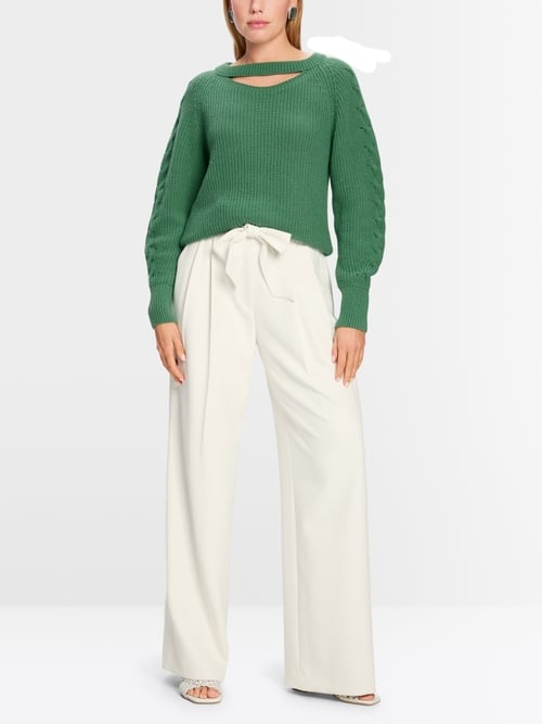 Pull découpé Knitted in Germany