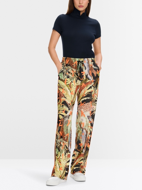 T-shirt with slit mock neck
