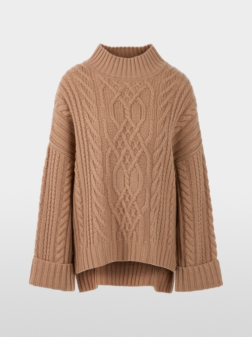 Zopfstrickpullover Knitted in Germany