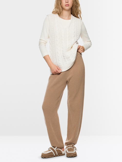 Pullunder Knitted in Germany