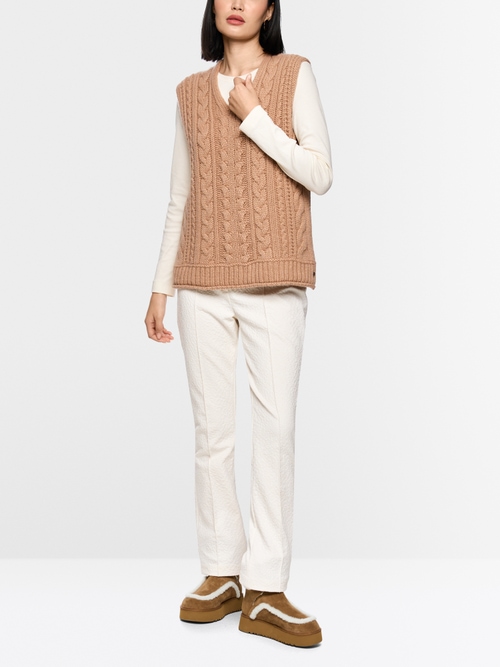 Pullunder Knitted in Germany