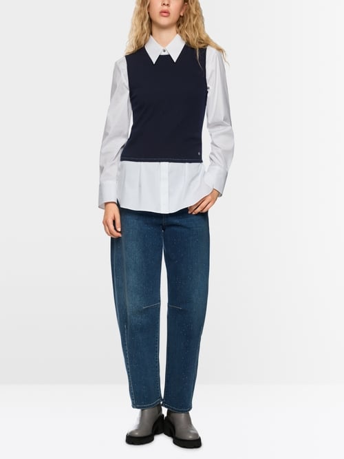 Top fin Knitted in Germany