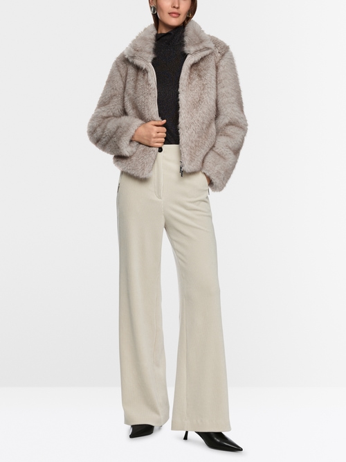 Veste douillette en fausse fourrure