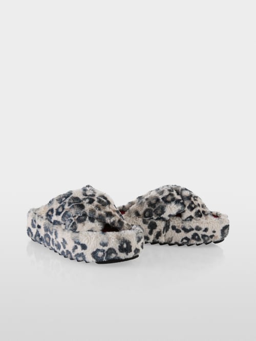 Chaussons douillets en fausse fourrure léopard