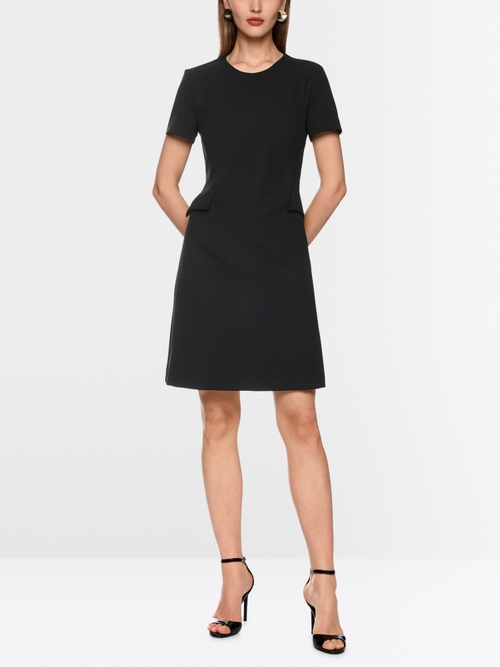 Klassisches Kleid