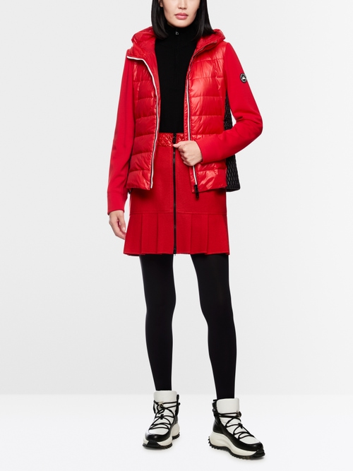 Jacke mit Fake-Daune und Kapuze