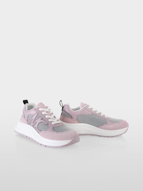 Sneaker aus Leder-Mix