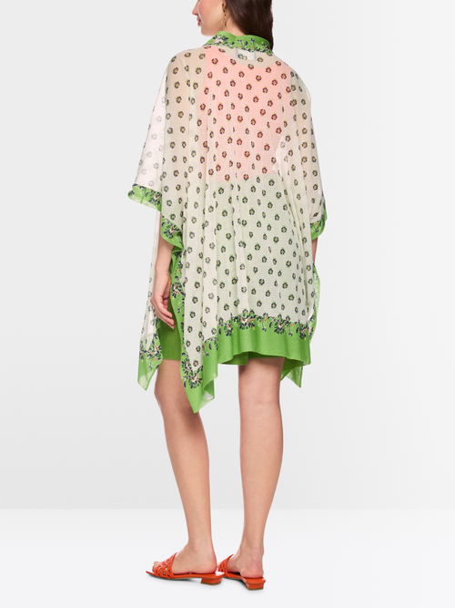 ‘Knitted in Germany’ printed cape