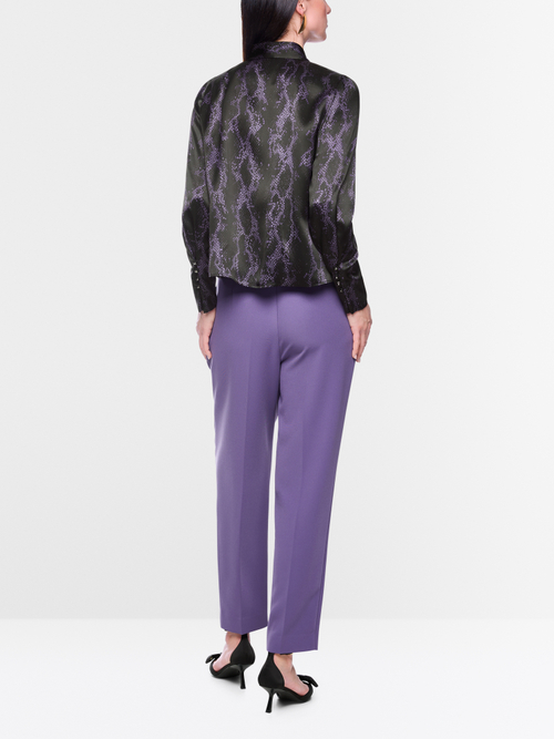 Blouse en soie à imprimé serpent