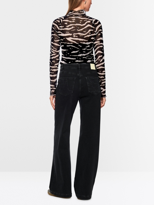 Mesh shirt with animal print