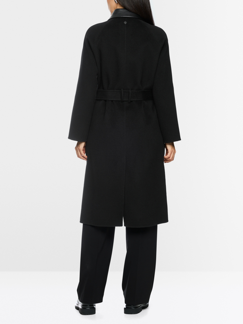 Short coat with leather details