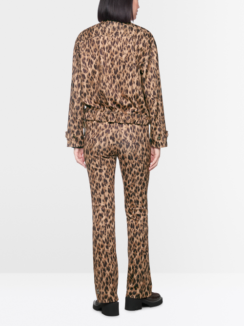 Scuba jacket with leopard print