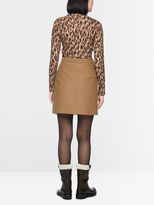 Long-sleeved leopard print roll neck top