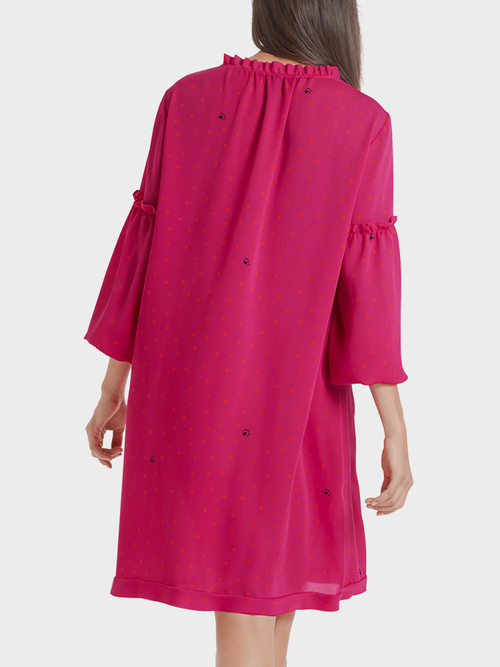 Kleid mit femininen Details