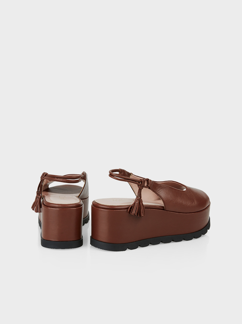 Peeptoe-Sling-Sandalen mit Plateau