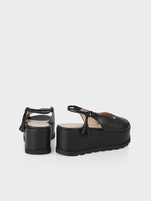 Peep-toe slingback sandals with platform