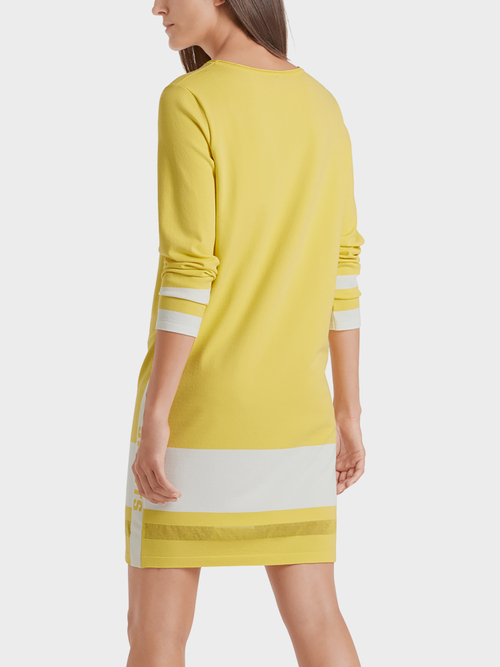 Kleid Knitted in Germany