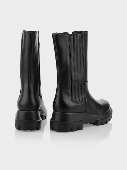 Combat boots with leather stripes
