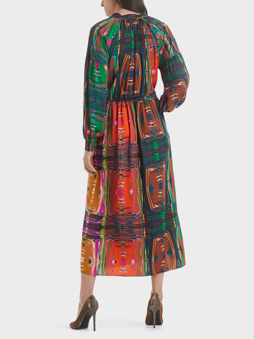 Robe longue en satin fluide