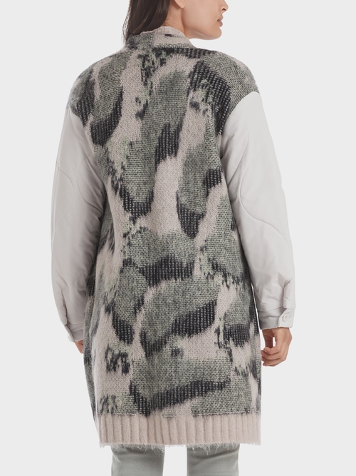 Jacke gestrickt in Deutschland