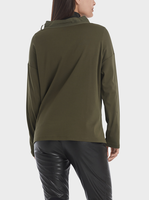 Jersey top with silk appliqués