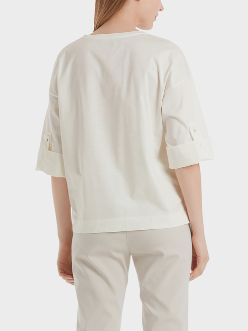 Blouse-style top with mesh pocket