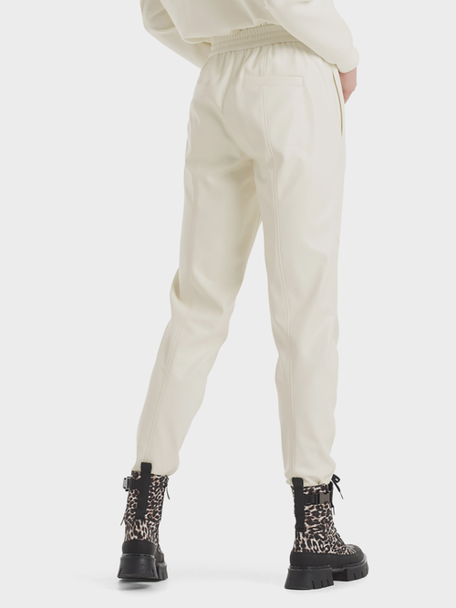 Pantalon van imitatienappa