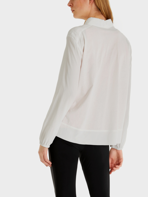 Bluse mit Seide