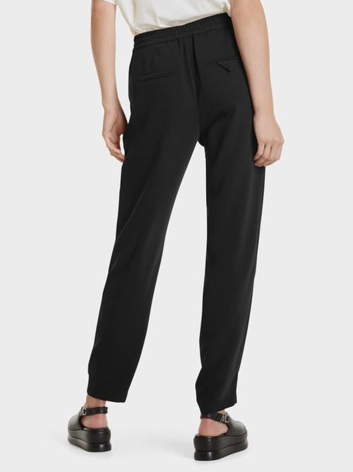 Flowing pants
