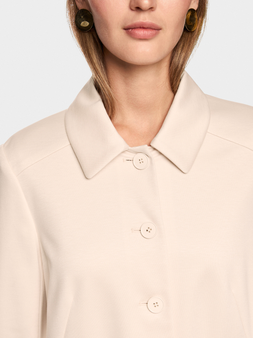 Short jacket with Kent collar