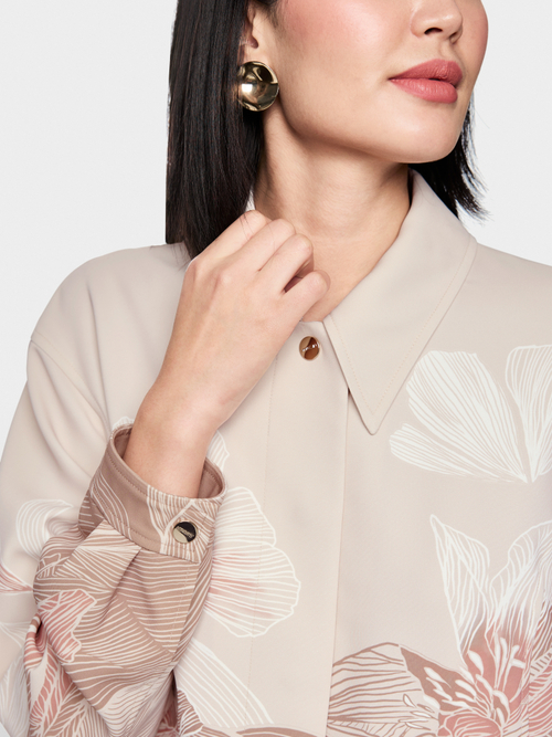 Jacket with print and shirt collar