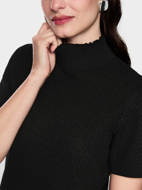 Short-sleeved jumper with lurex