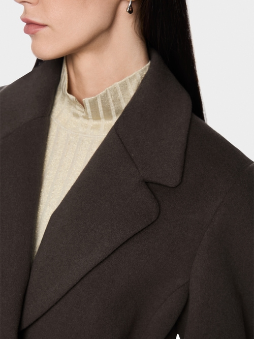 Coat in new wool with cashmere