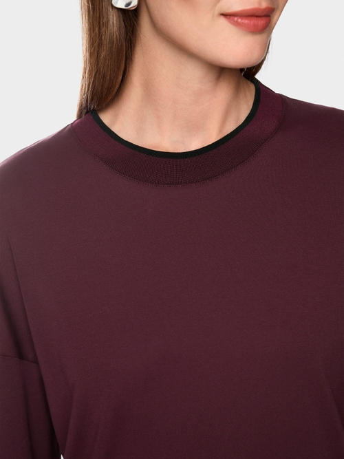Shirt with contrasting stripes