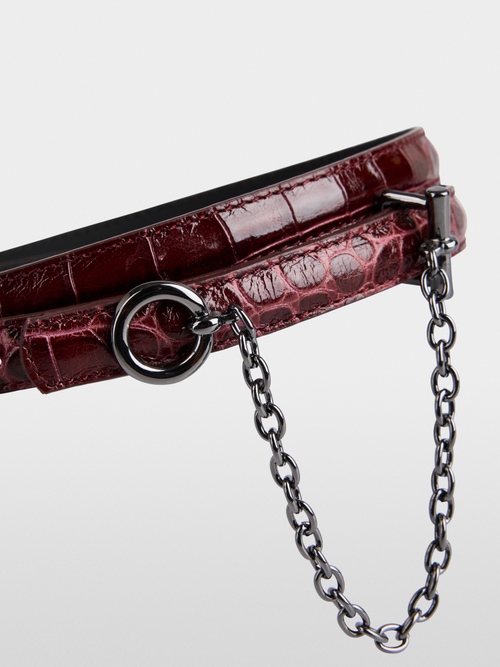Narrow leather belt with chain detail