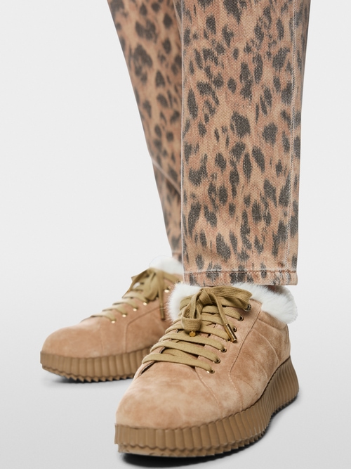 FEURA feminine fit leopard print jeans