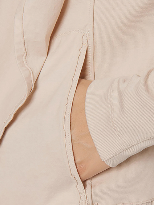 Fine ribbed jacket with flounce