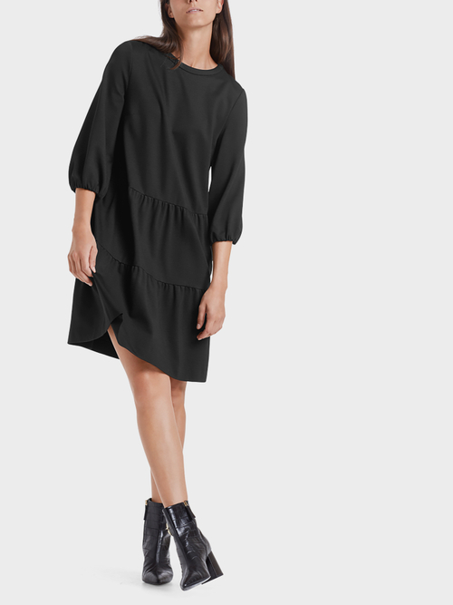 Kleid mit Stufenvolants