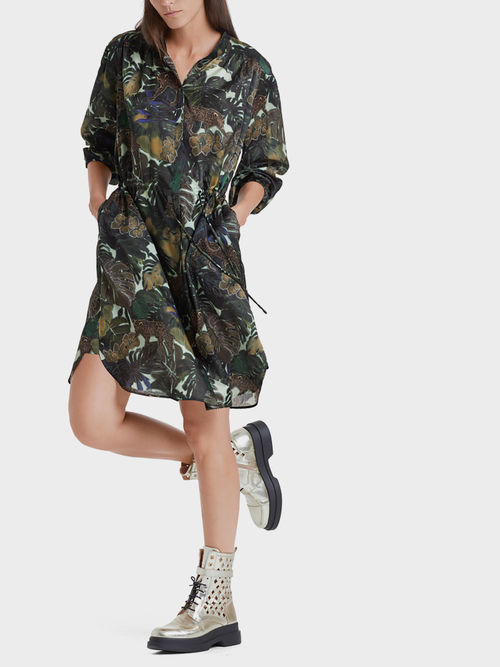Bedrucktes Hemdblusenkleid mit Seide