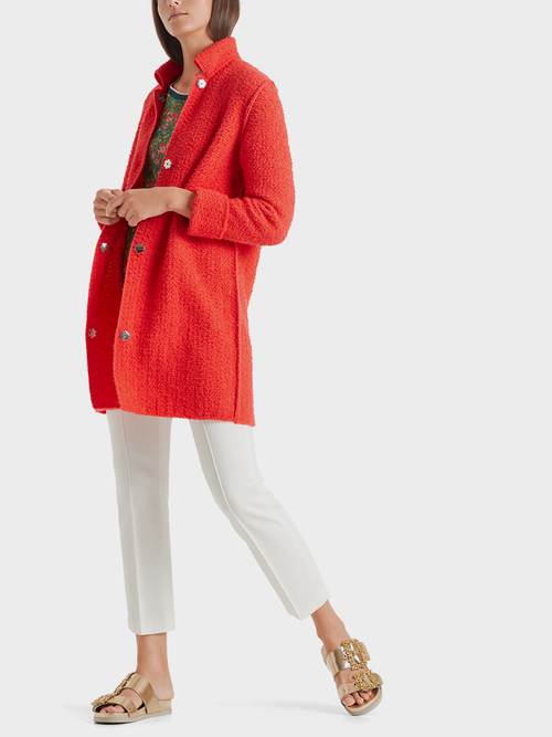Lange Jacke gestrickt in Deutschland