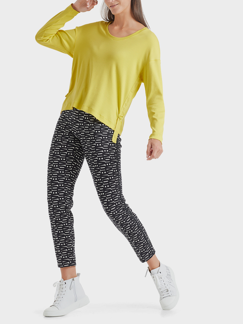 Top with tab details