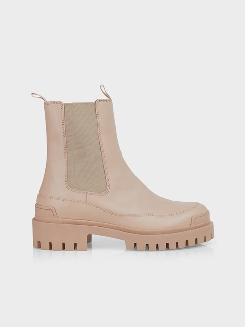 Boots Chelsea avec semelle distinctive