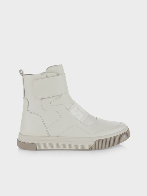 High-Top-Sneaker mit Kassettensohle