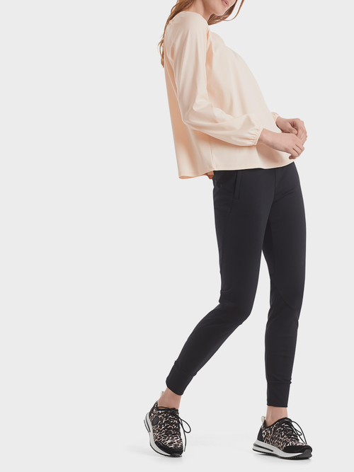Jerseyshirt mit Carmen-Ausschnitt